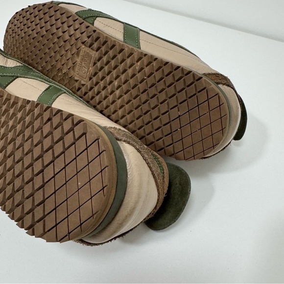 Onitsuka Tiger Tokuten Beige Green Lace Up Sneakers - Picture 10 of 12